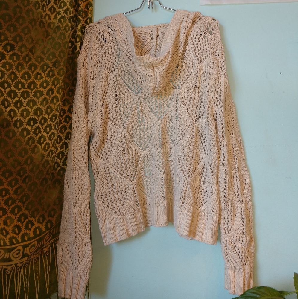 Macrame Knit Springtime Jacket - Picture 3 of 3